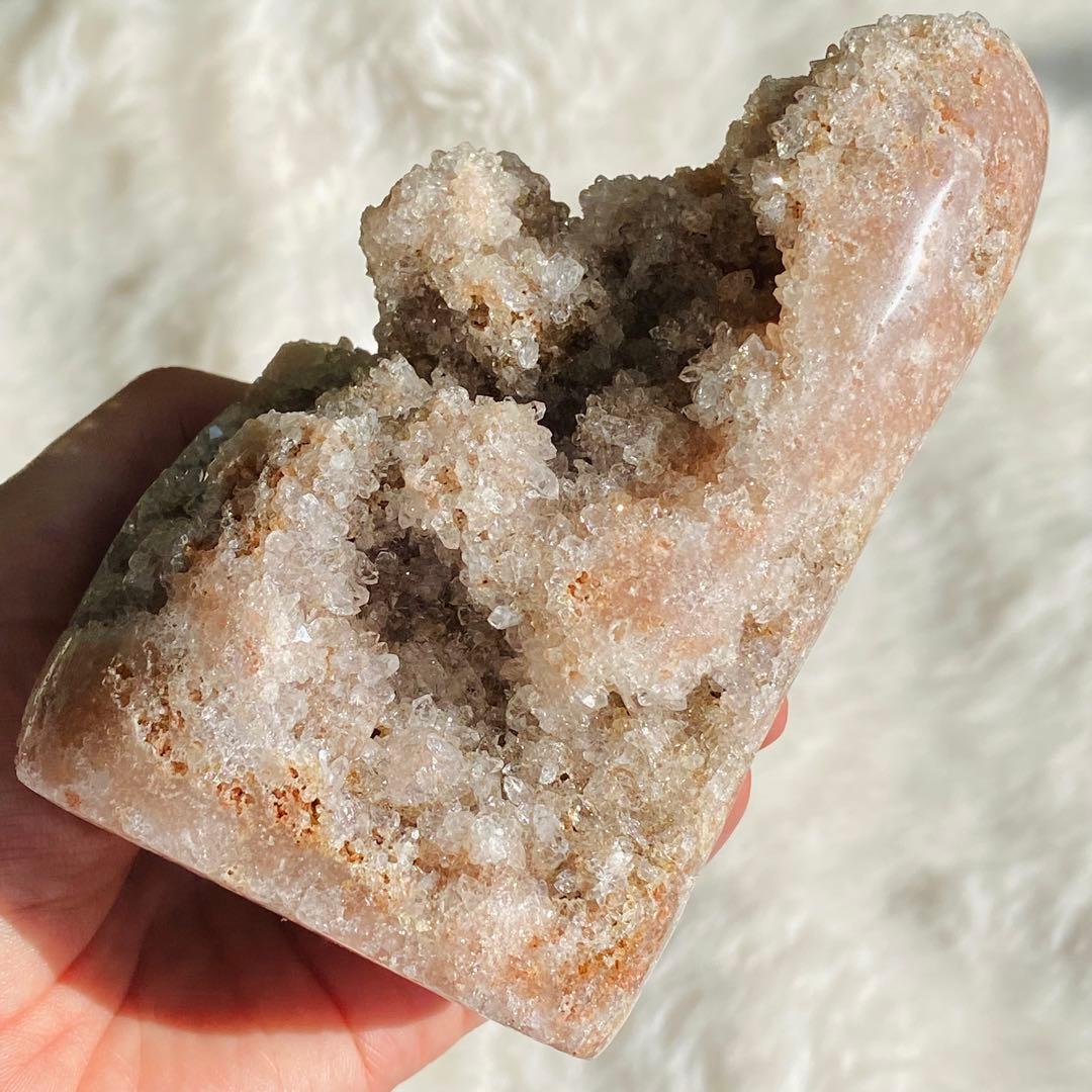 【 キラキラ ドゥルージー ピンクアメジスト 原石 約660g ドーム 】