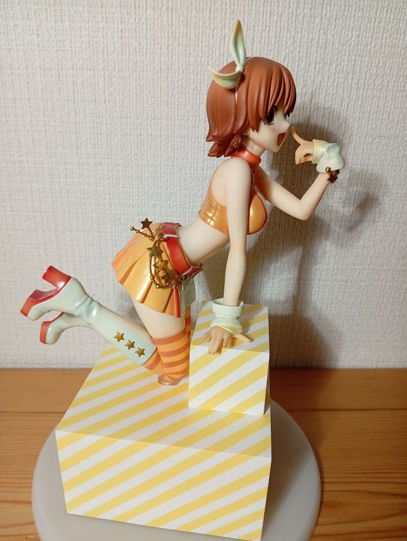 本田未央　フィギュア　アイドルマスター　デレマス