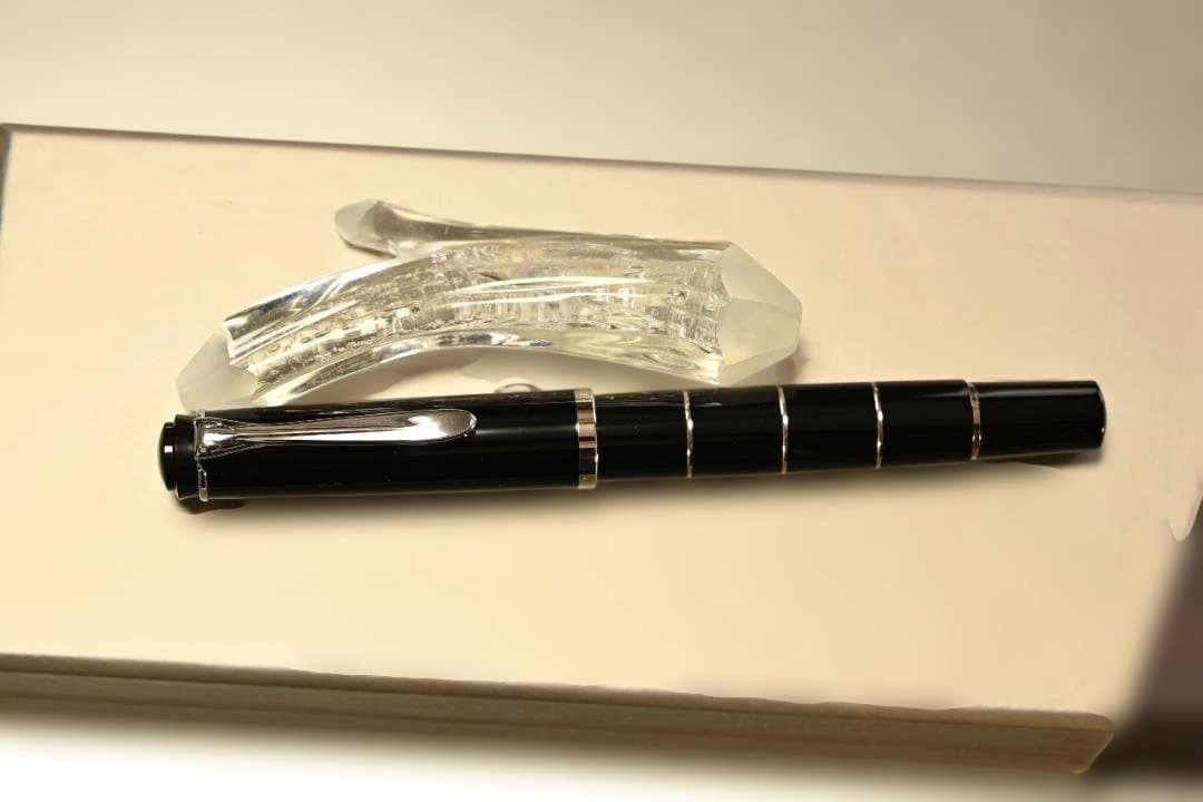 Pelikan 万年筆 クラシック M215 ブラック 元箱付き