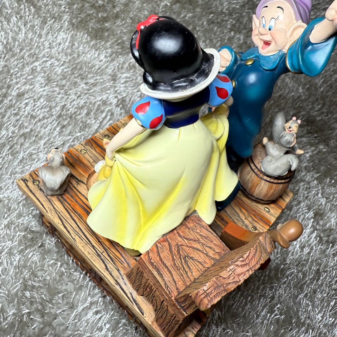 【完品！】白雪姫 オルゴール　フィギュリン