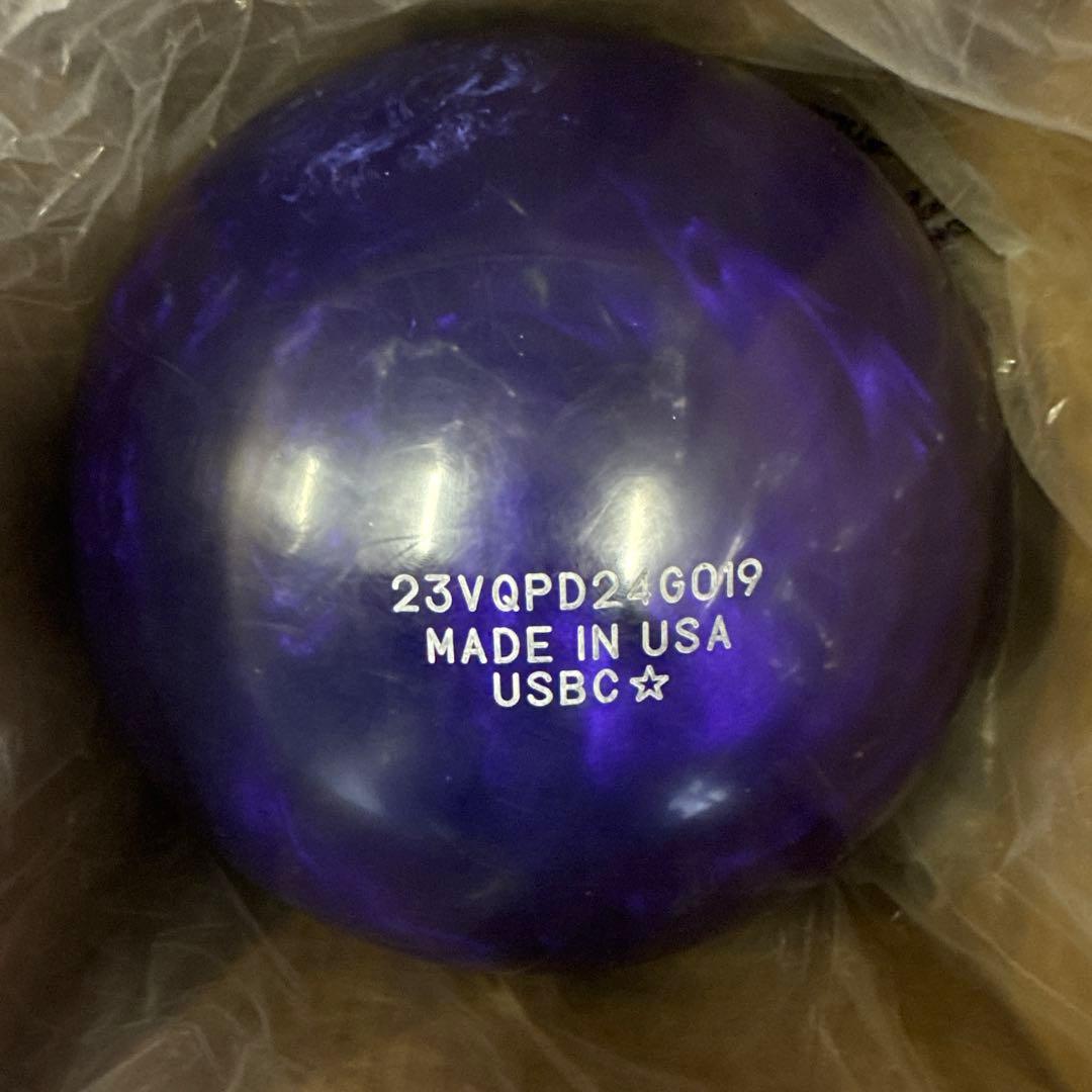 IQツアーパープル14P　ボウリングボール