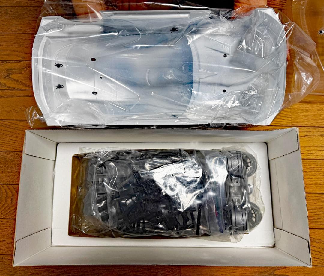 SALE【未開封】TAMIYA ESSO Ultraflo Supra 1/10