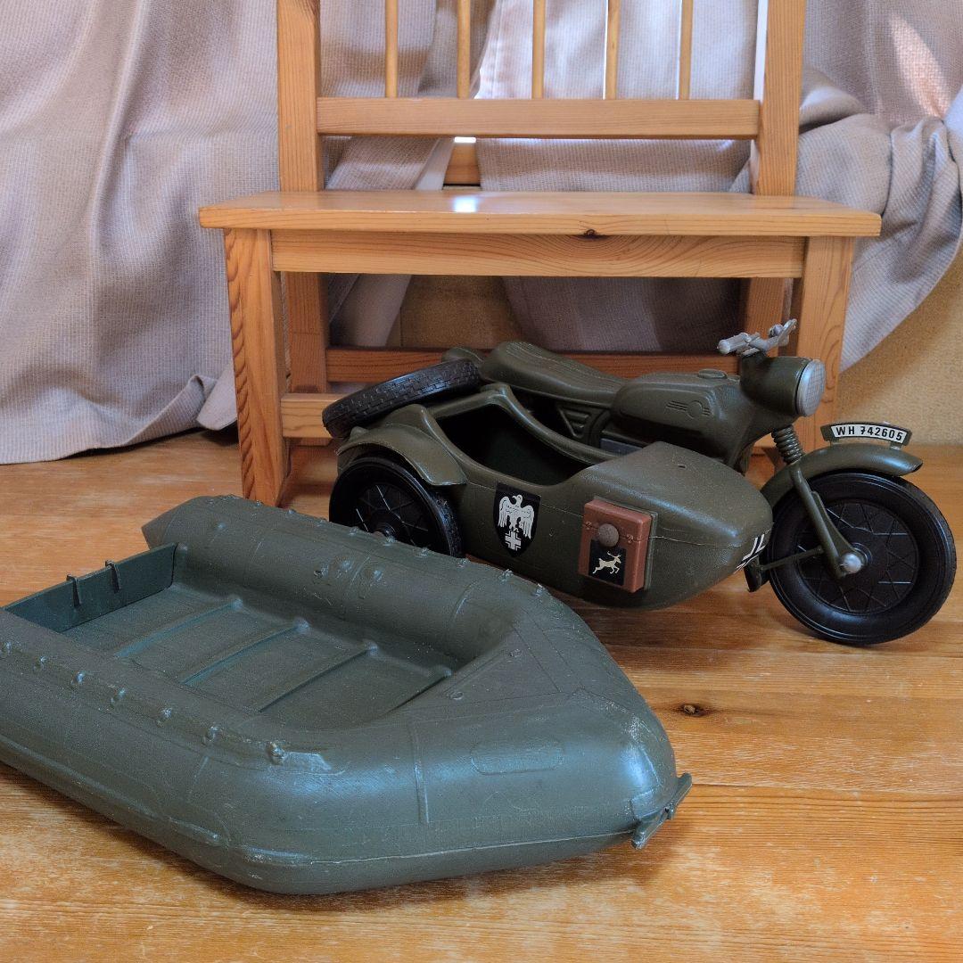 1970 年代 アクションマン アサルト クラフト ボート　バイクとサイドカー
