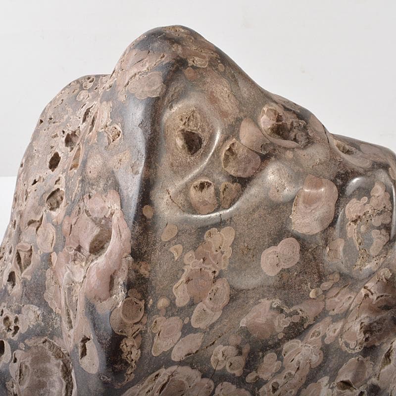 天然石　鑑賞石　置物　重さ約15kg　唐木台付　V　R6517F