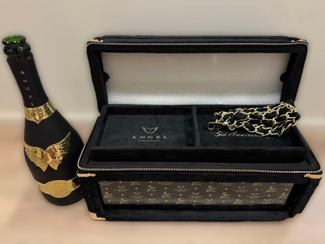 エンジェルシャンパン 5周年記念 ブラック ファージップタイプ 空瓶 ケース
