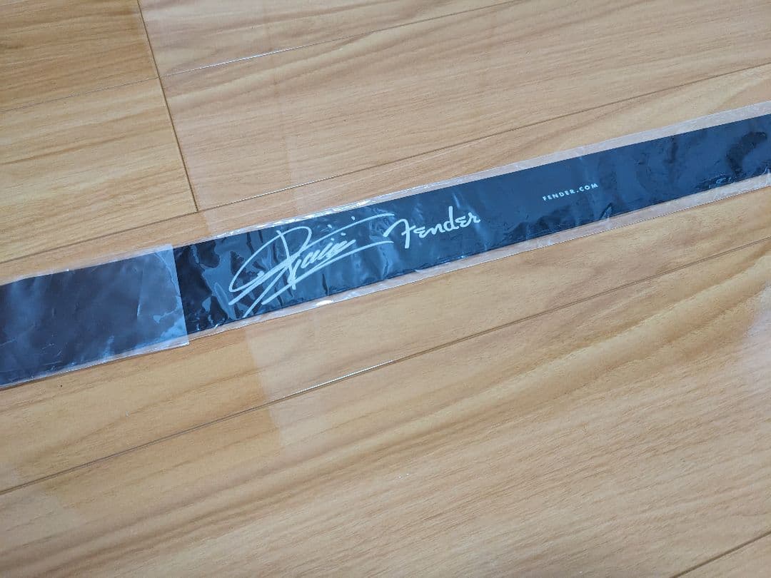 ベース Fender American Deluxe V Kazuki Arai MOD