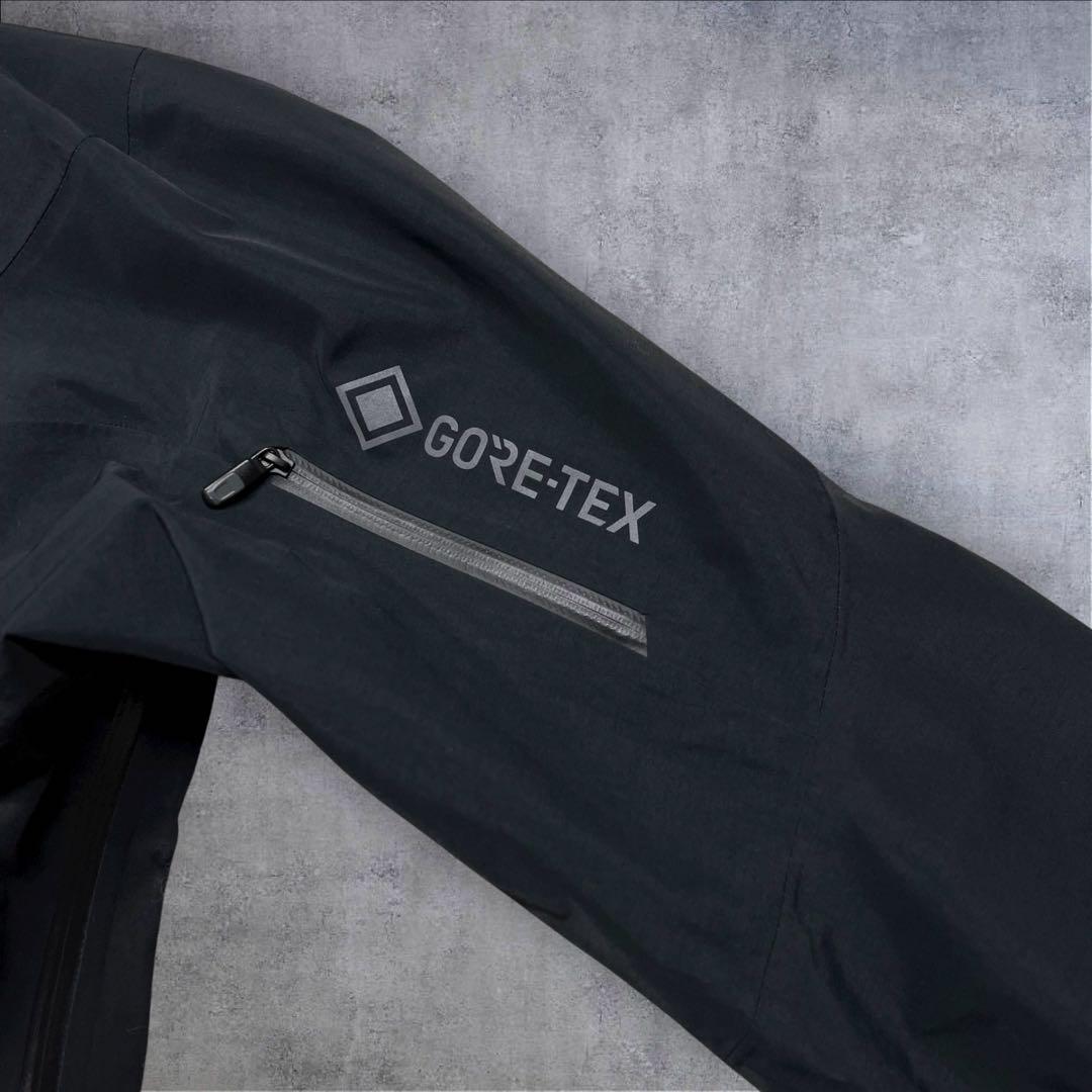 新品 Burton ak CYCLIC GORE-TEX 2L JACKET M