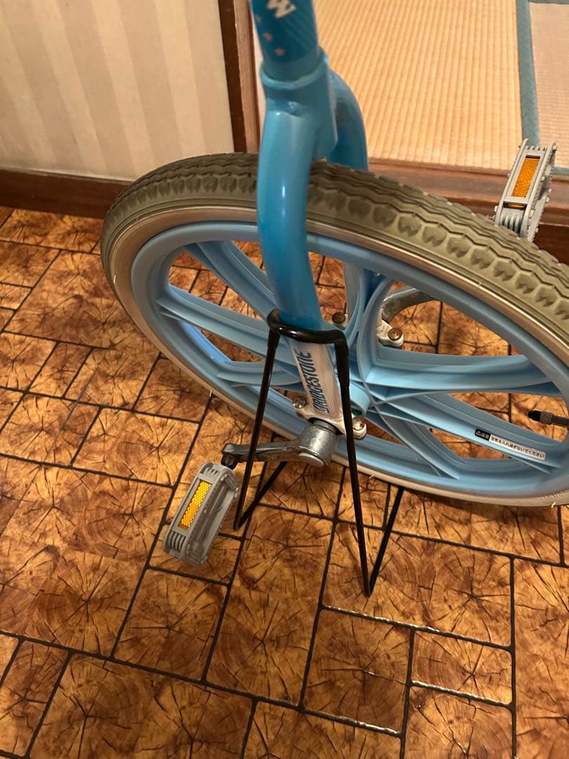 一輪車　ブリヂストン　スケアクロウ　20インチ　 スタンド・専用箱付き