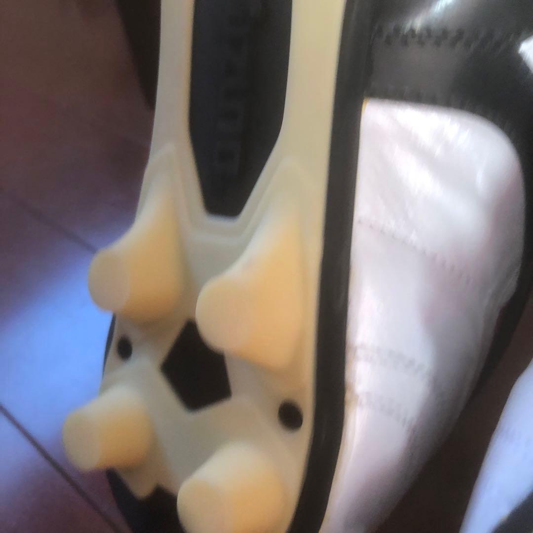 【送料無料】【新品未使用】Mizuno ミズノサッカーシューズ【Sさん専用です】