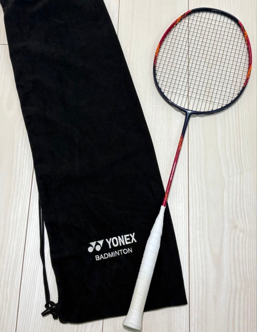 ヨネックス ラケットNANOFLARE 700