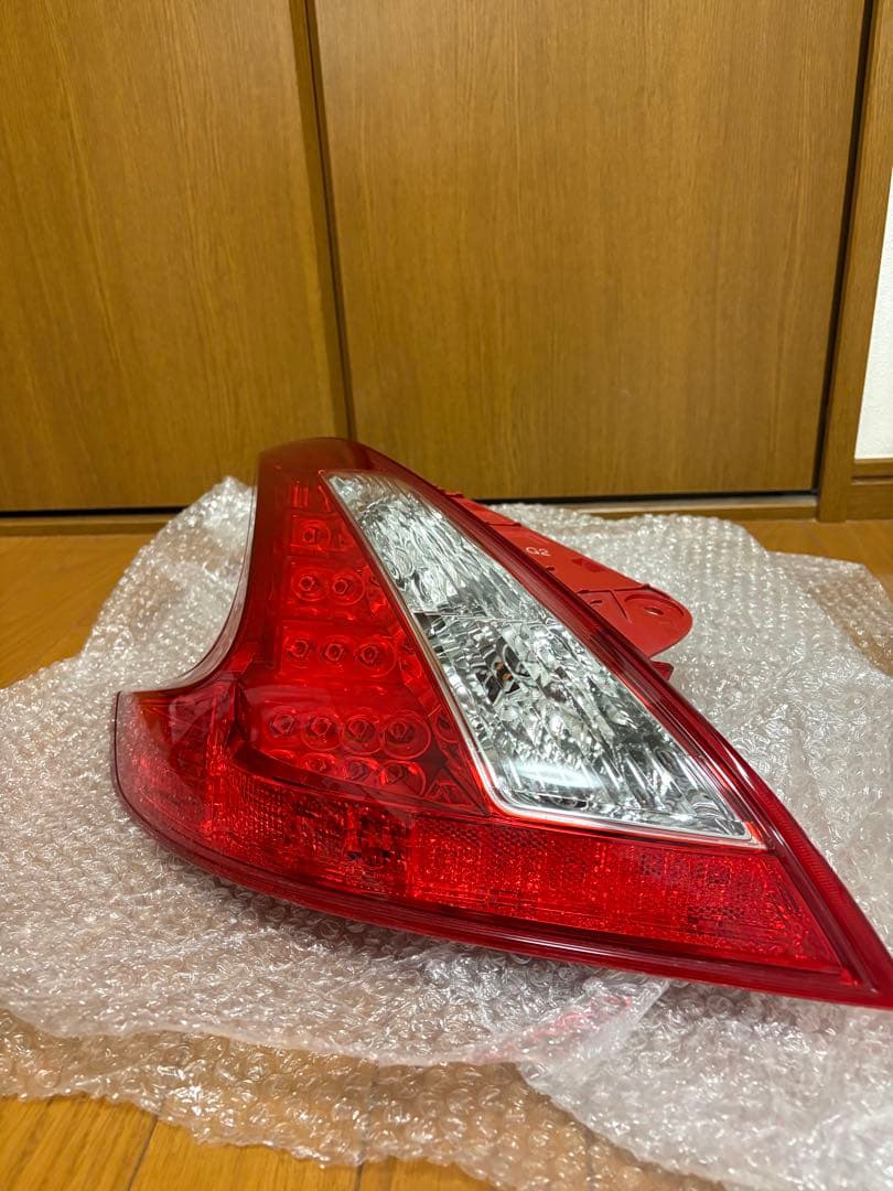 Z34 テールランプ