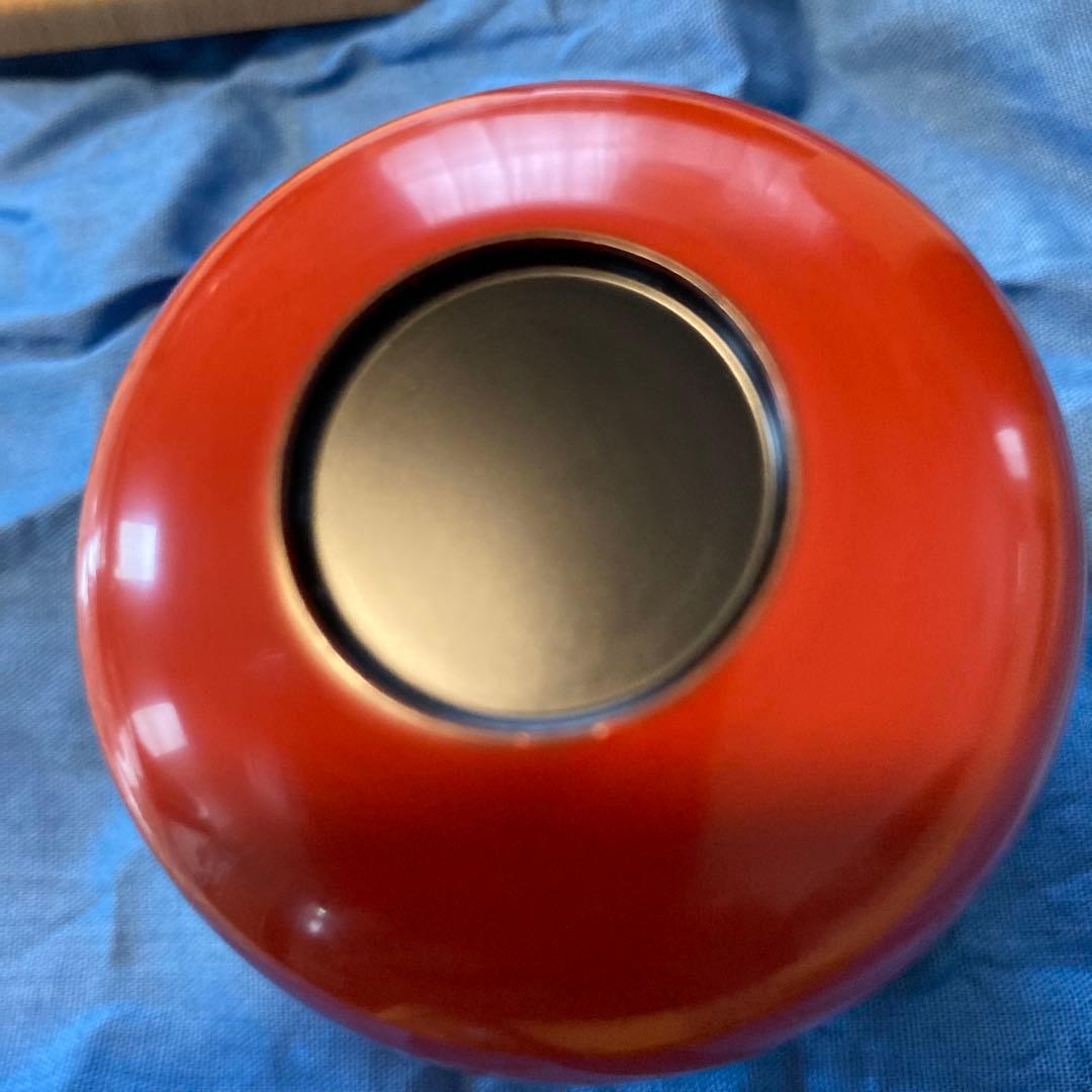 鈴木睦美 氏作　赤色漆器の朱盃　木箱付き