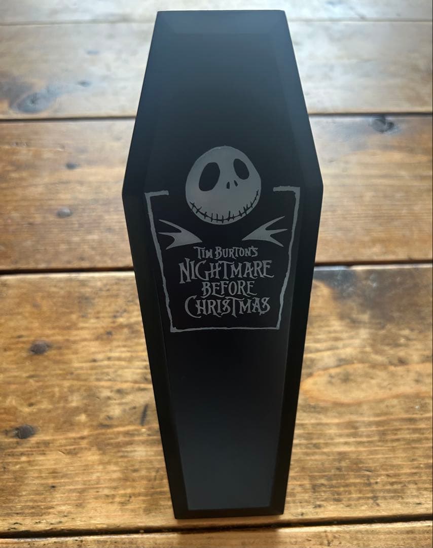 《新品、希少》フォッシル製・ナイトメアビフォアクリスマス 腕時計　電池交換済み