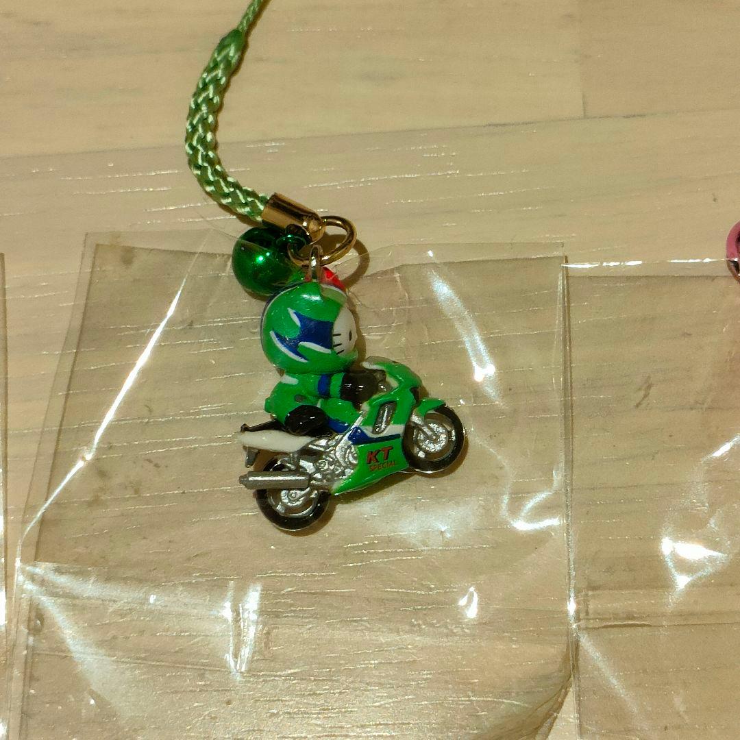 2002年 ハローキティバイク サーキット限定 根付けキー　セット