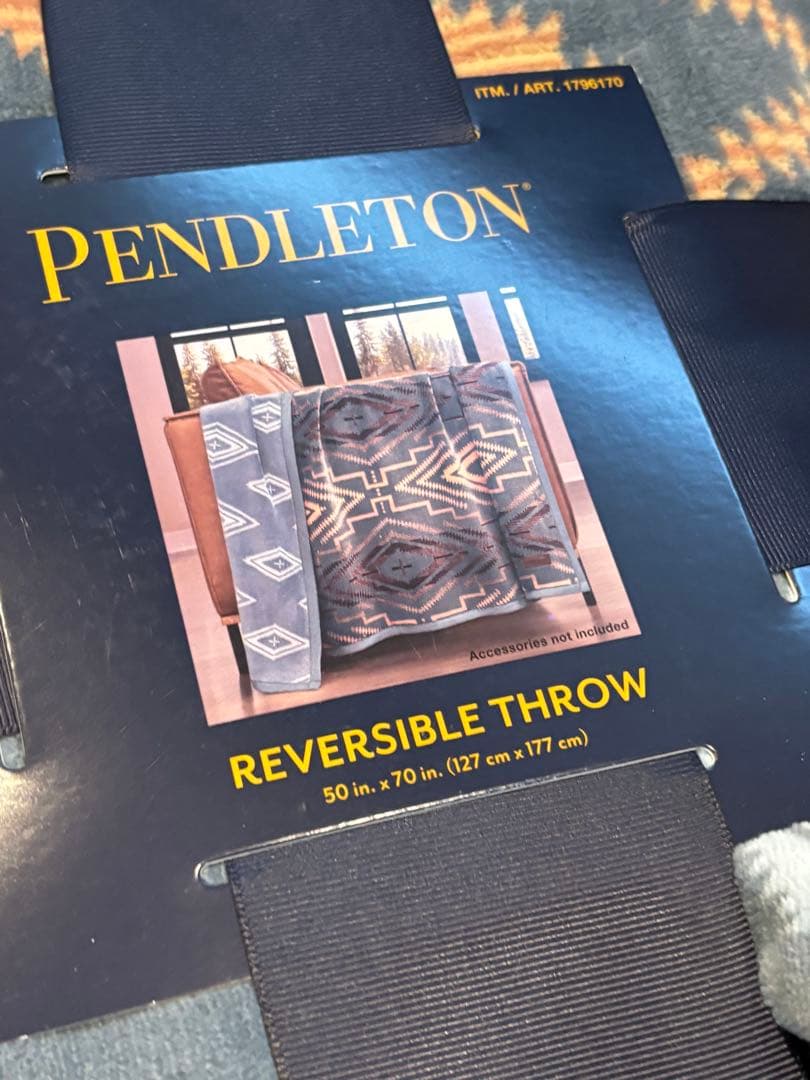 PENDLETON ペンドルトン　リバーシブル　ブランケット　コストコ　キャンプ