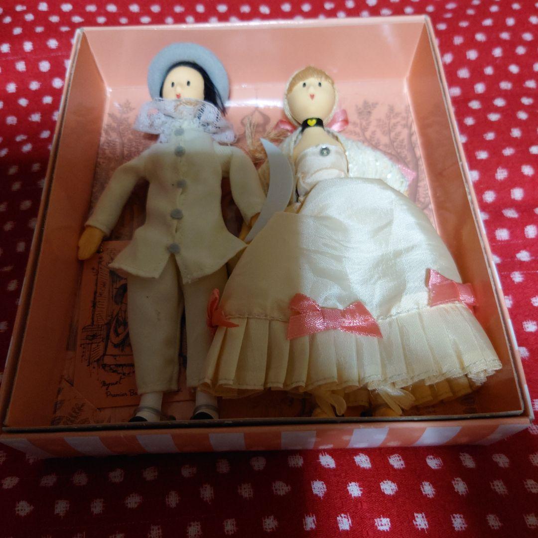 パリで購入❣️レイモンペイネ☆2007年度版人形☆初めての舞踏会とピエロのお友達