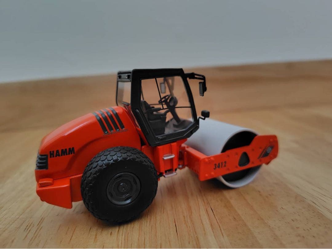 NZG　ロードローラー3412　HAMM 1/50