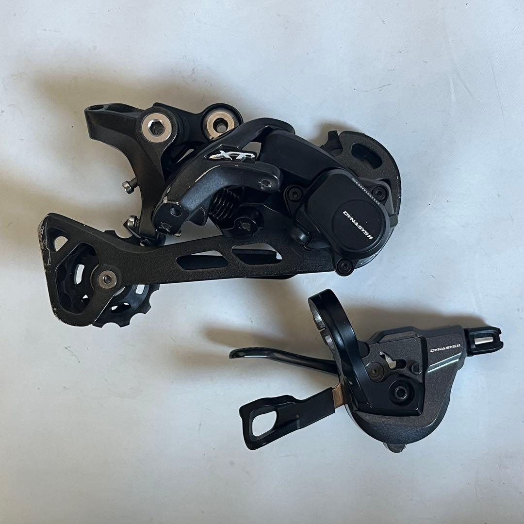 SHIMANO DEORE XT RD-M8000 シフター+リアディレイラー