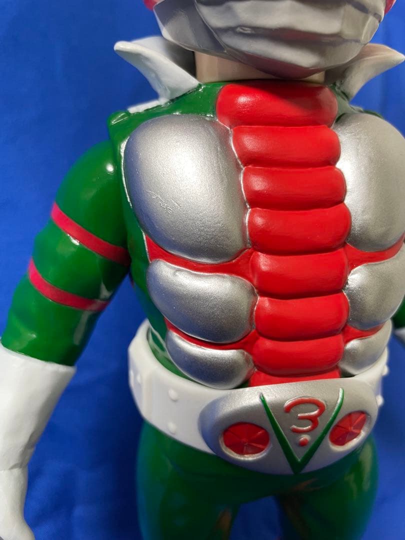 メディコムトイ　仮面ライダーV3 新色