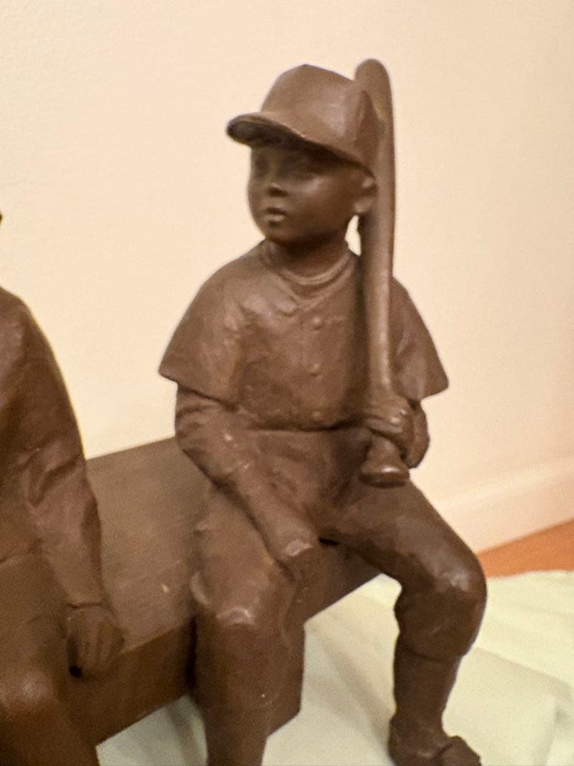 山*猫様 ともだち　　　と思われるブロンズ