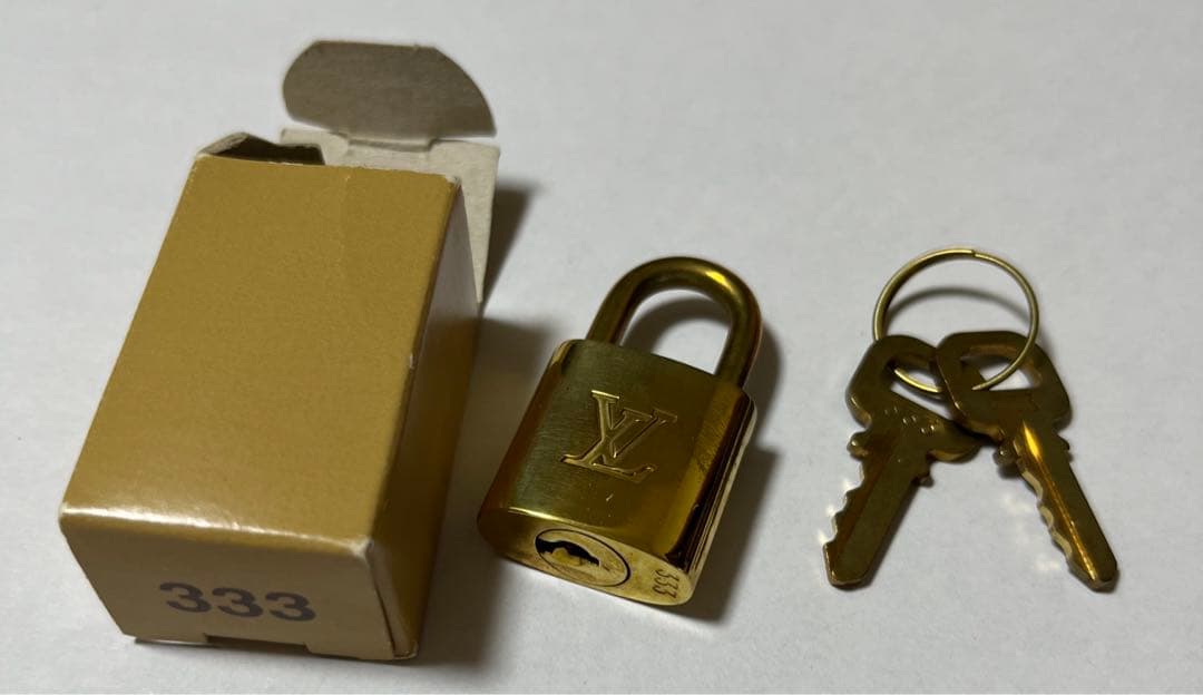 ［新品・未使用］LOUIS VUITTON 　南京錠　333