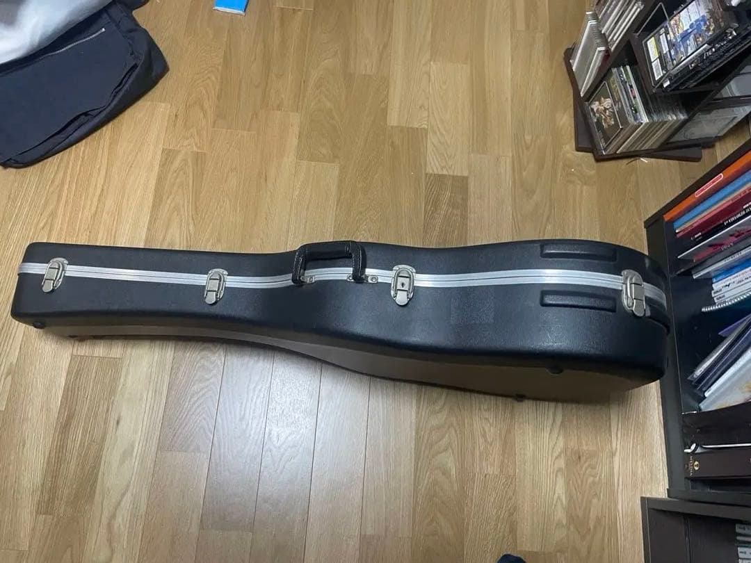 yama　マーチン D28 (ハードケース、証明書有)