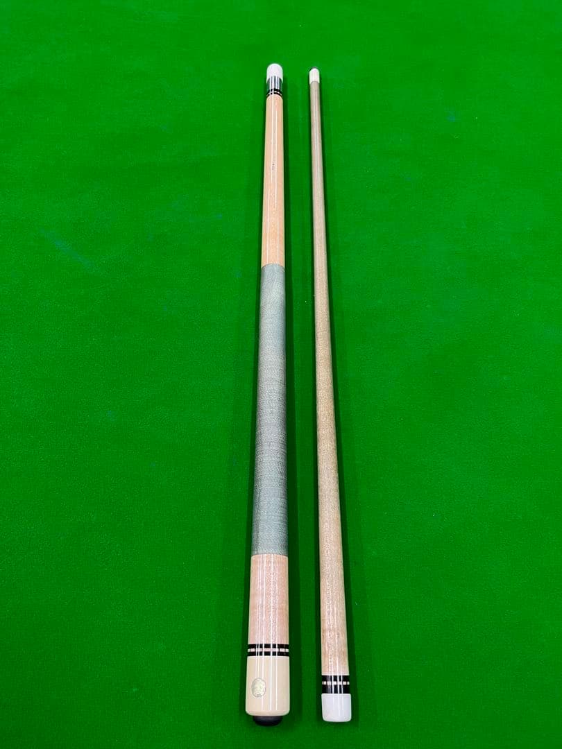 ADAMビリヤードキュー