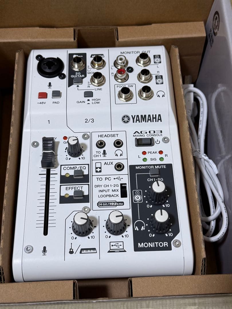 美品 匿名発送 YAMAHA AG03 オーディオインターフェイス