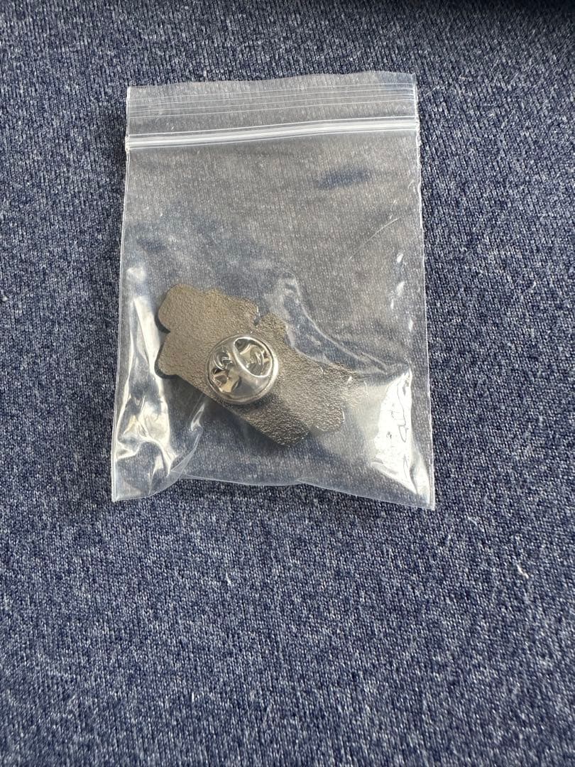 ラダイト　エバードロー　laddite EVERDRAW ピンバッチ付き