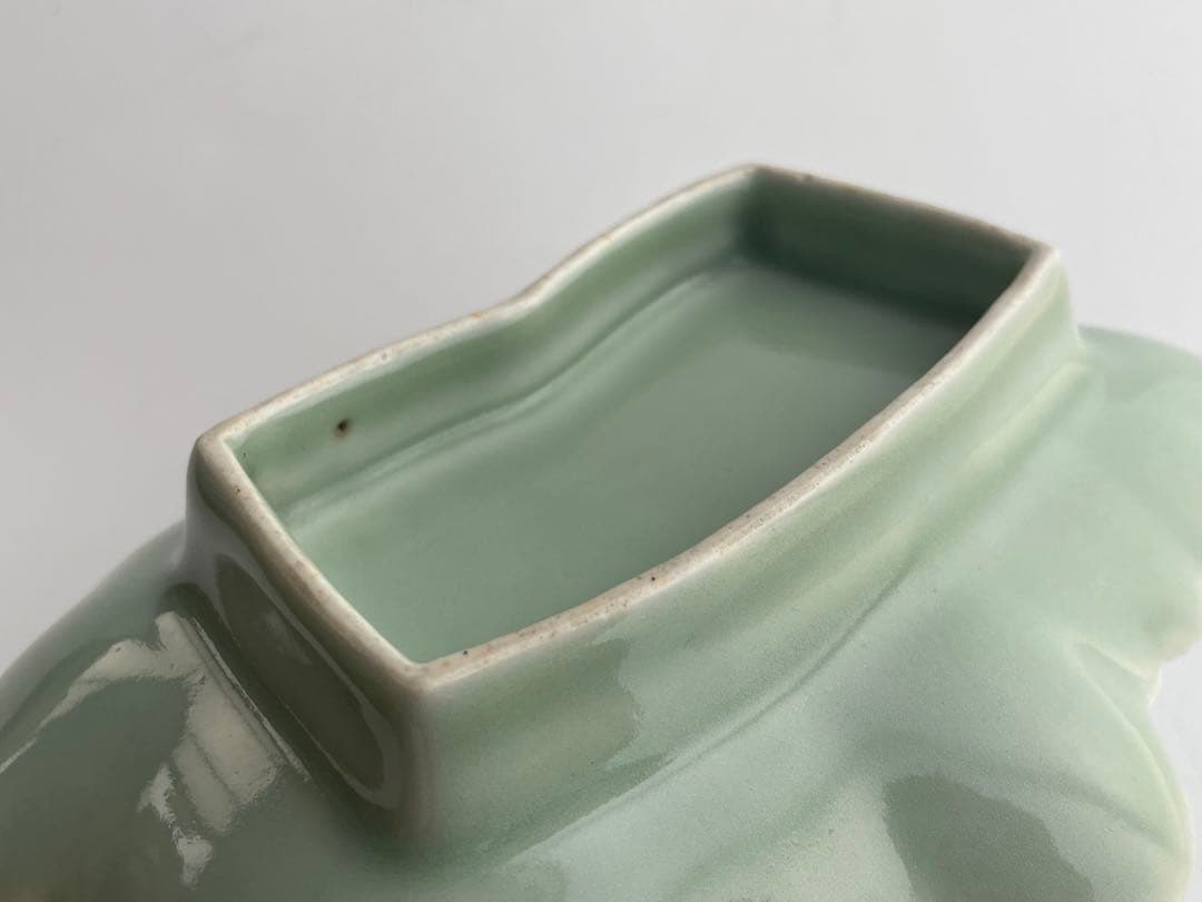 骨董　アンティーク　青磁　葉形　変形皿　向付　鍋島