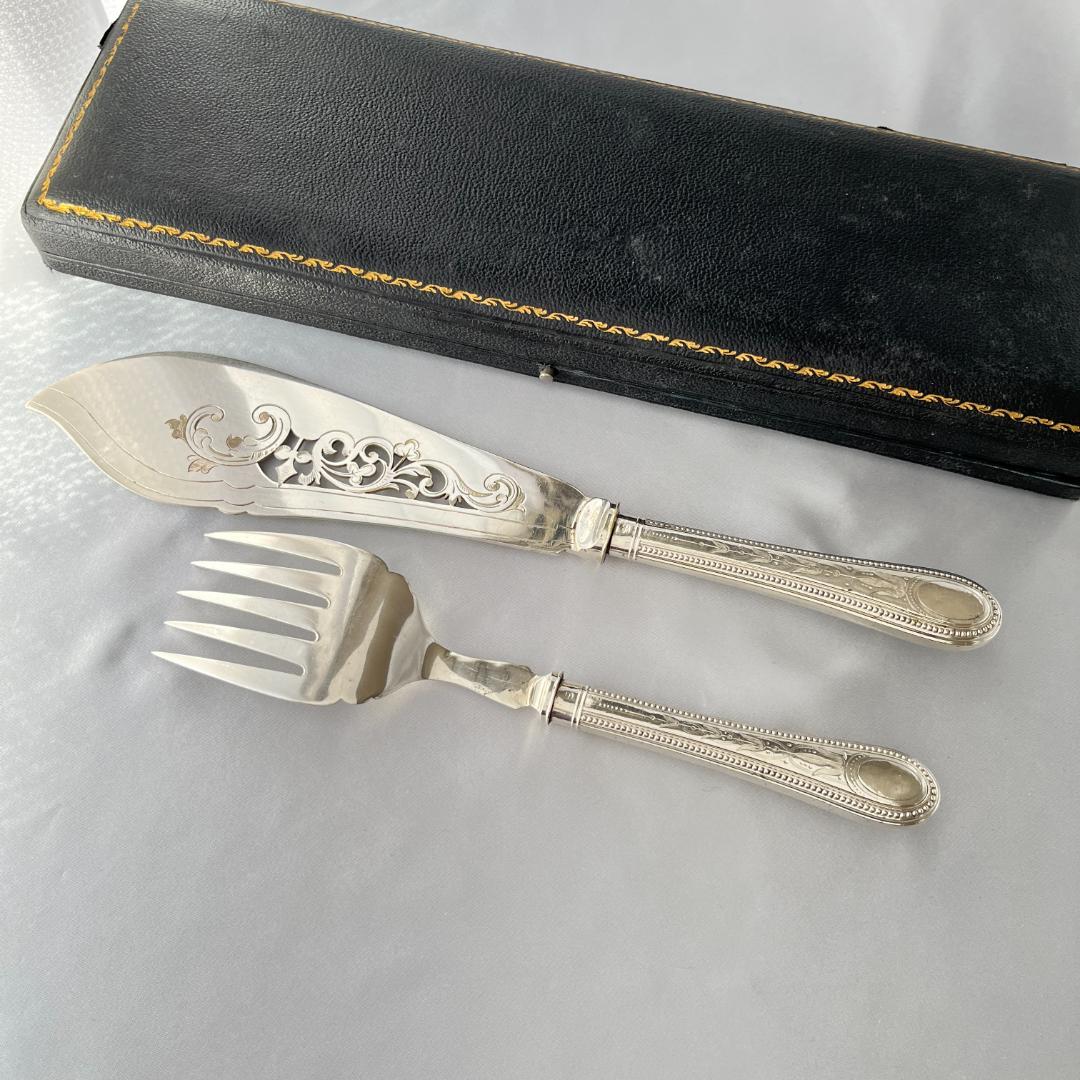 【Martin & Hall】【純銀ハンドル】ビクトリアンの サーバーセット