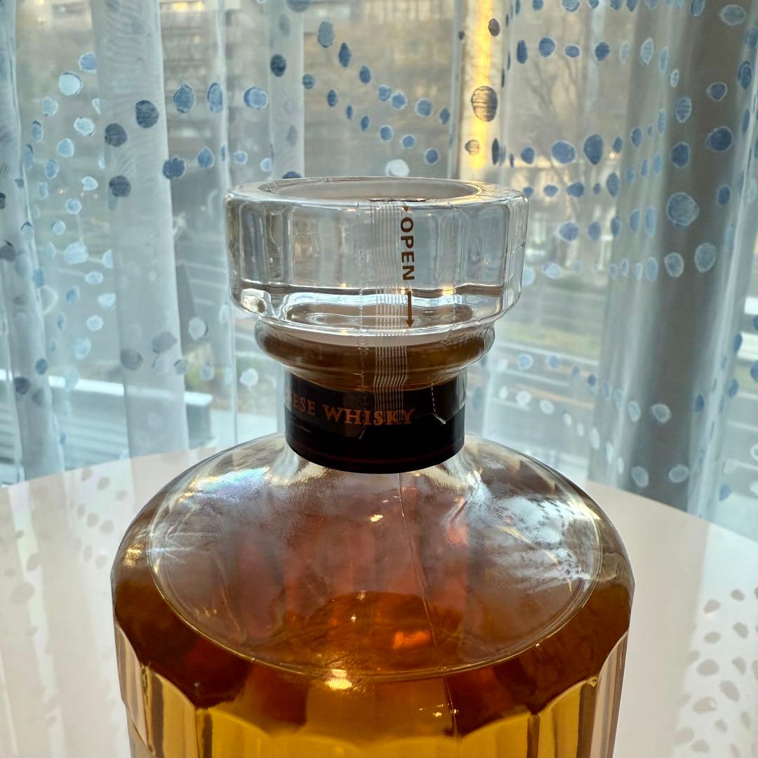 響　Hibiki Japanese Harmony 700ml ウイスキー