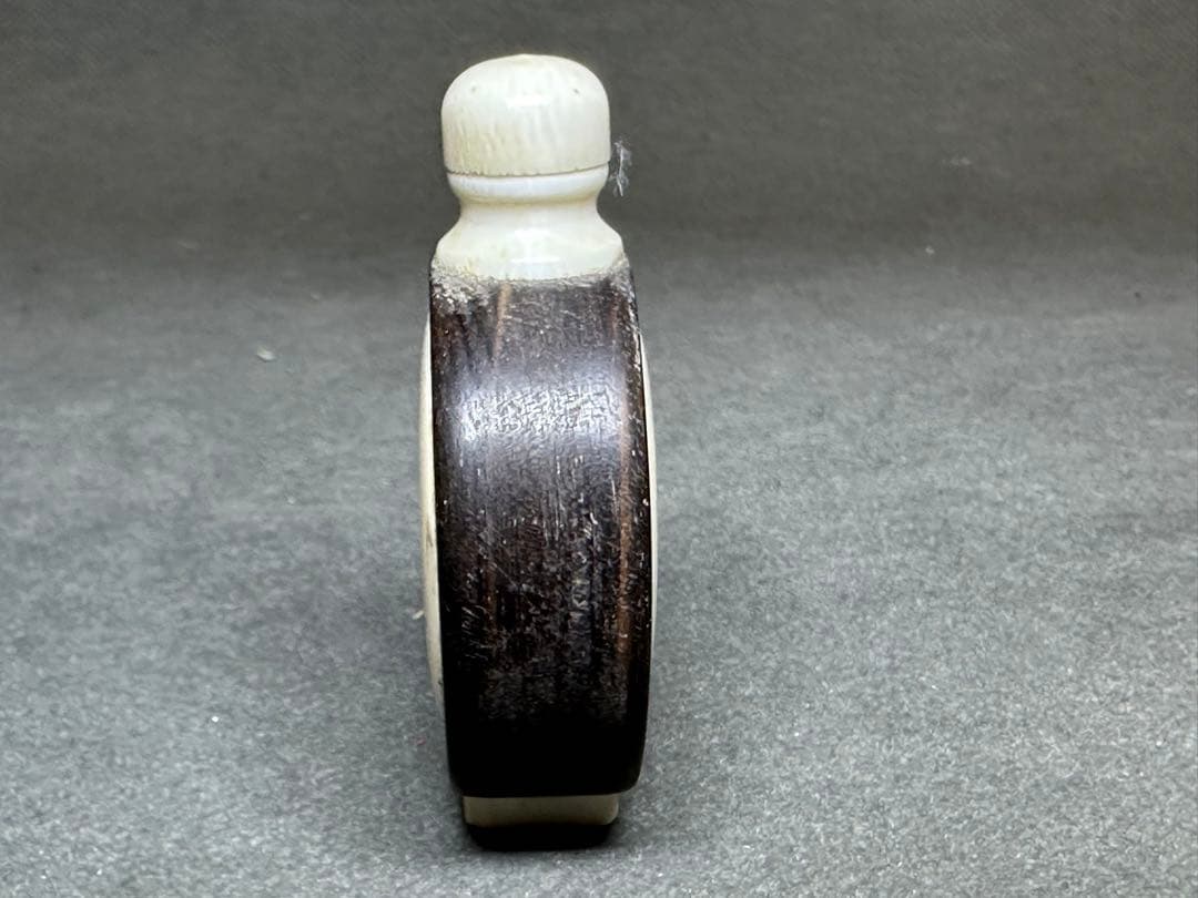 極上　置物　鼻烟壶　中国古美術　古美術品　細密細工　骨董　アンティーク　彫