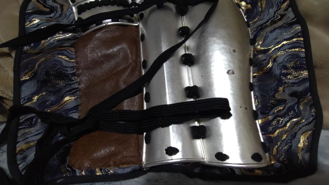 南蛮3枚脛　脛当　等身大　丸武産業　織田信長