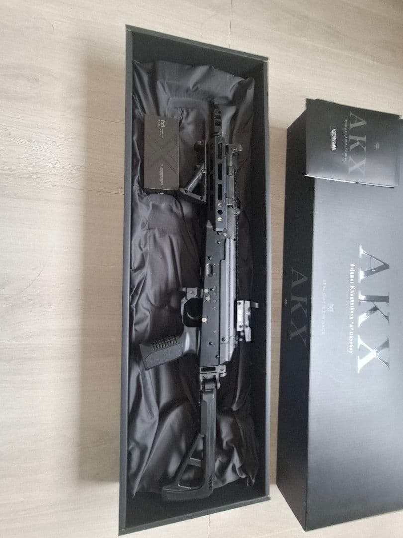 AKX本体&予備マガジン3本