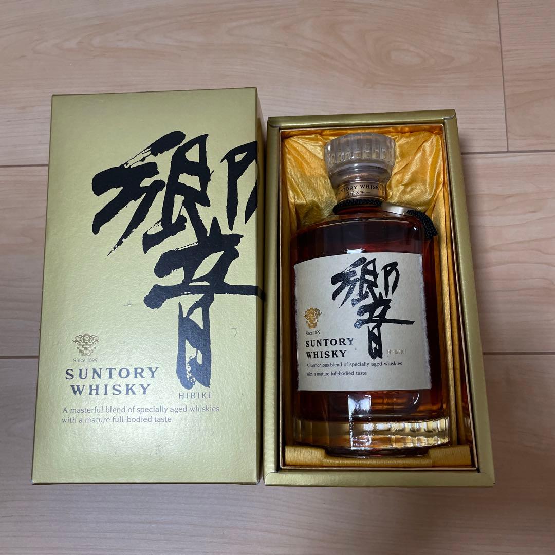 【新品未開封】サントリー 響 700ml 箱付き