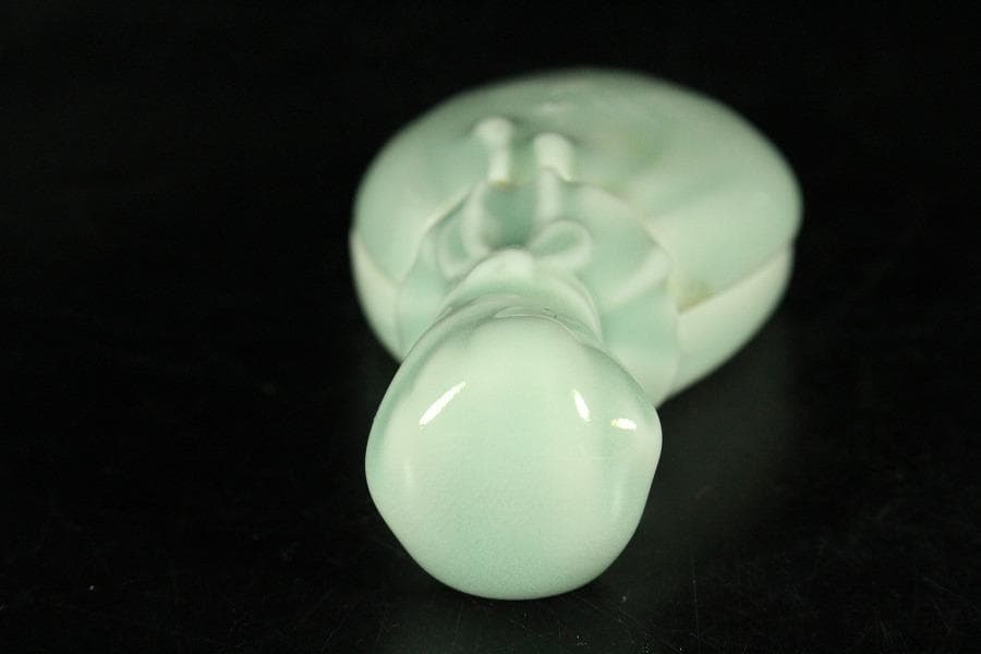 諏訪蘇山作 青磁 砂金袋 香合 共箱(K-BB522)