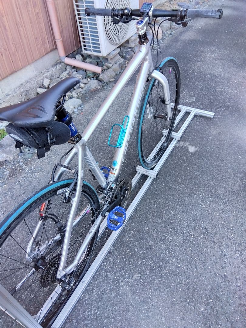 キャノンデール　アルミフレーム