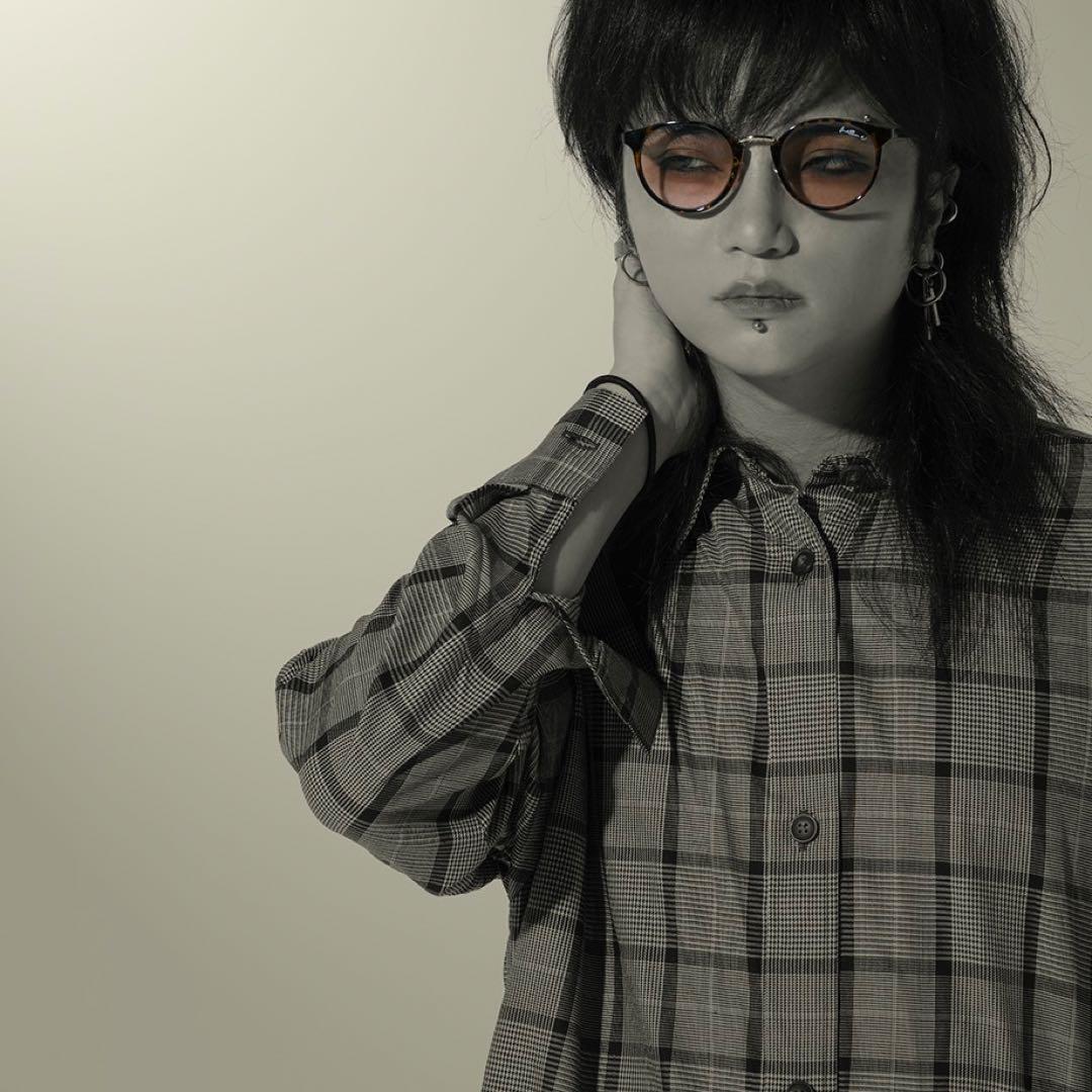 DEZERT メンバープロデュースサングラス