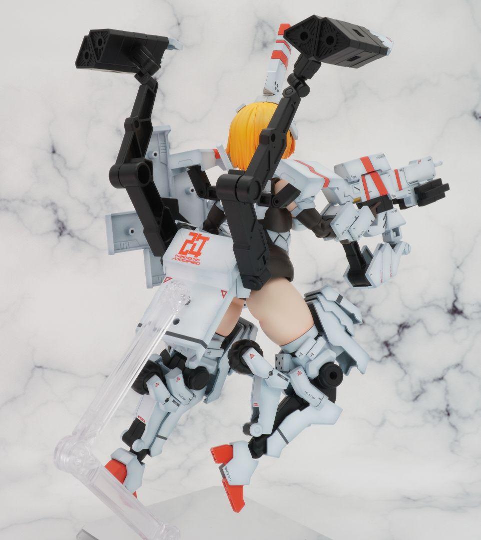 フレームアームズ・ガール 輝鎚・甲 完成品 塗装品