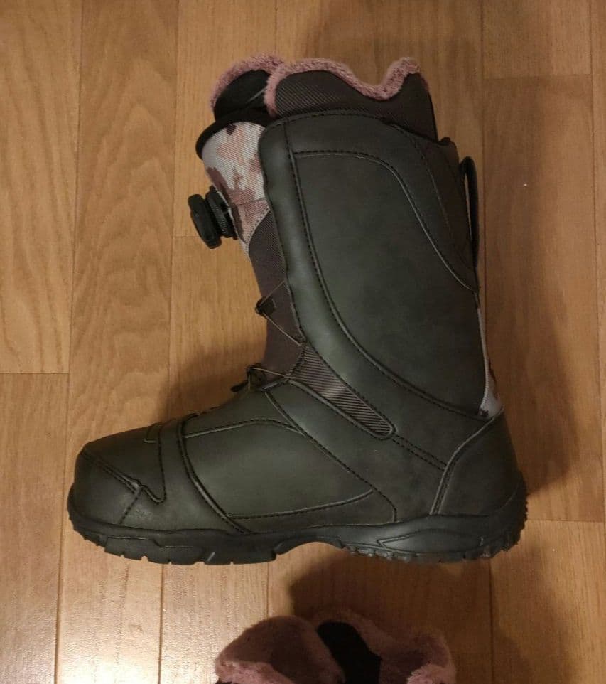 K2 スノーボードブーツ 24.0cm SAPERA 女性用