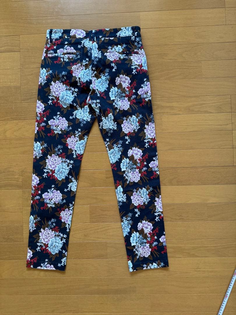パーリーゲイツ 花柄 スリムフィットパンツ　秋冬用