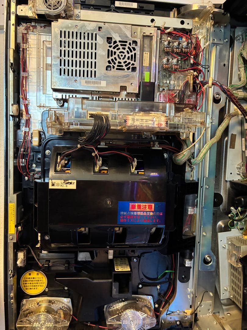 パチスロ実機　ハーデス　アナザーゴッドハーデス　　5号機　送料込み