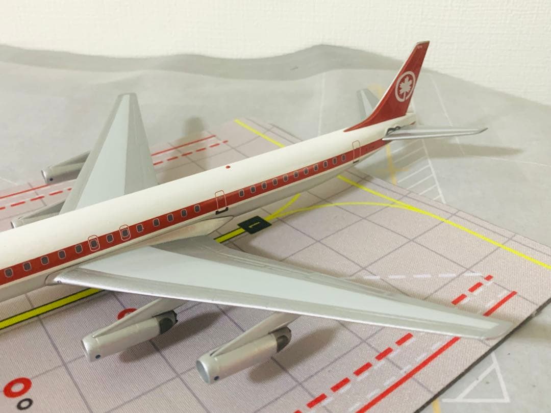 インフライト１／２００エアカナダＤＣ－８－６３金属製ダイキャストモデル完成品