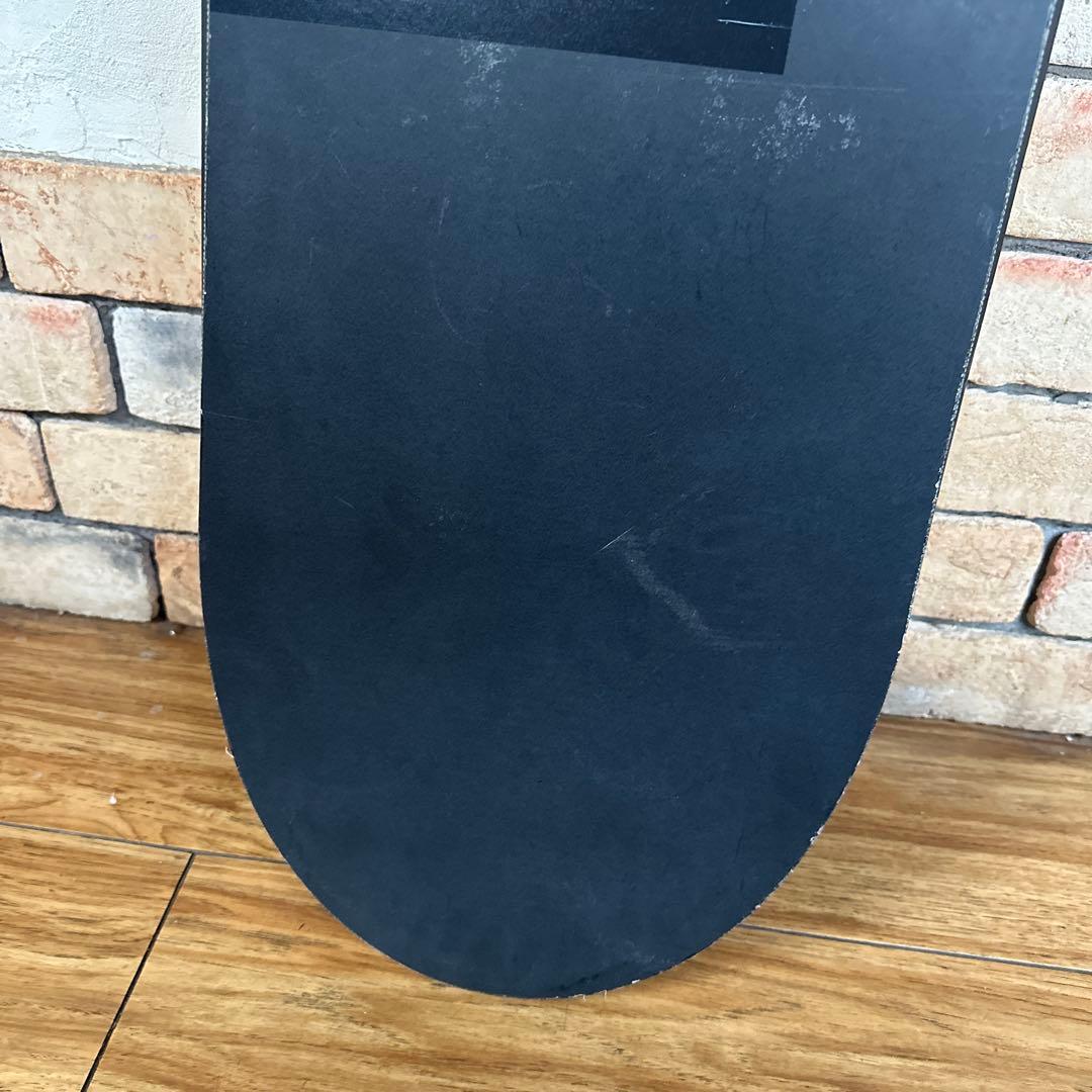 BTM スノーボード 板 158cm ブラック シンプルデザイン