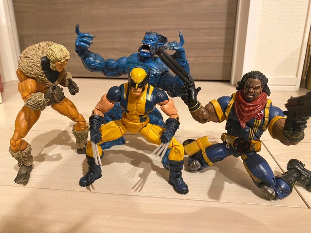 マーベルレジェンド　X-MEN 4体セット　プレミア品