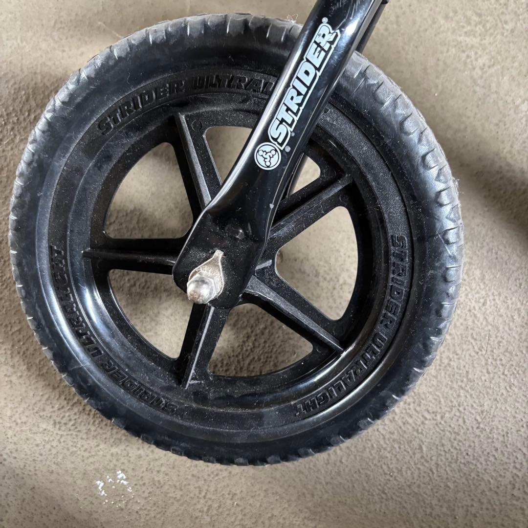 STRIDER ストライダー 12 sports ピンク　黒