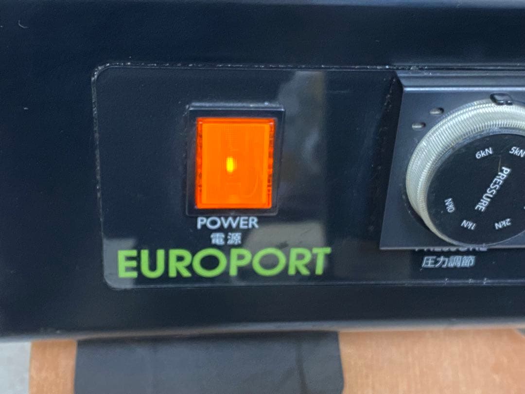 EUROPORT 自動アイロンプレス機 サターン PS-4634