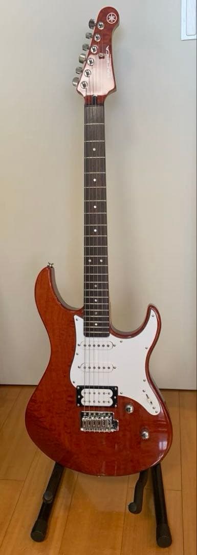 購入から3週間YAMAHA PAC212VQM CMBパシフィカ美品＋スタンド付