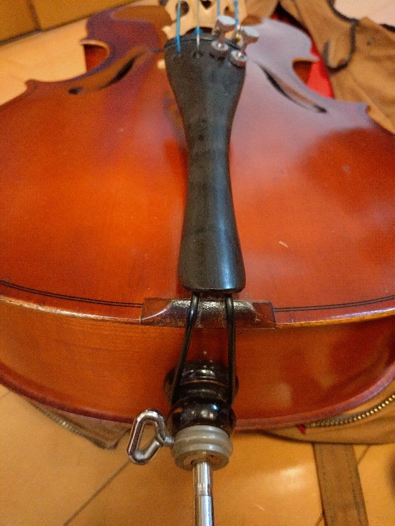 SUZUKI スズキ　チェロ　No.71 1/4 　子供用　分数　置物